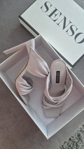 Senso high heel leather sandal