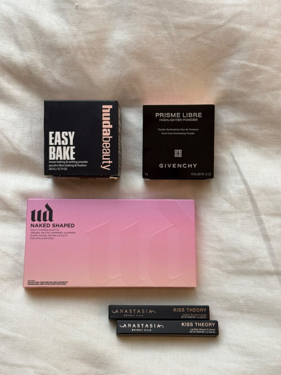 THE ULTIMATE MAKEUP EDIT