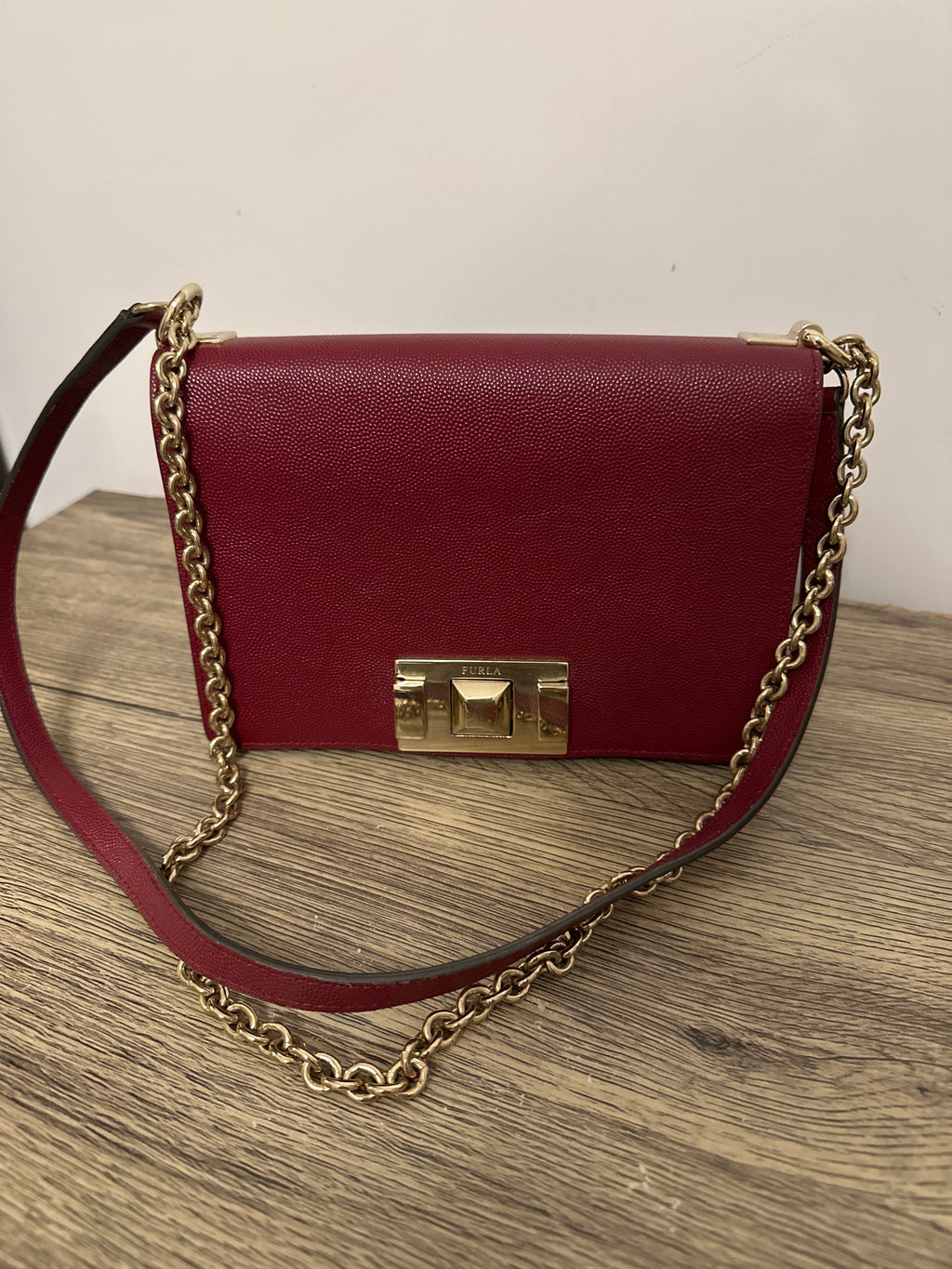 FURLA BAG BURGUNDY