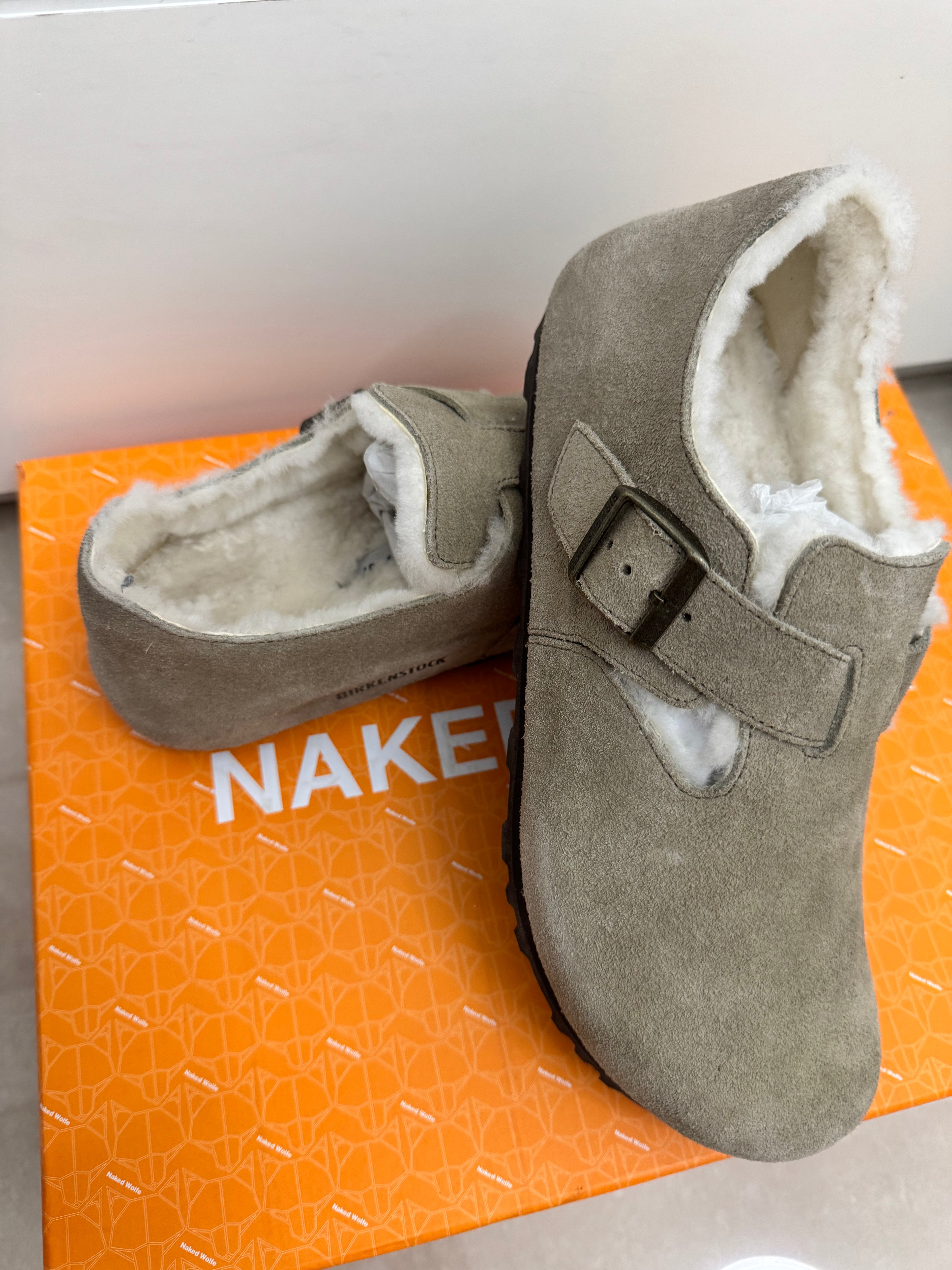 BIRKENSTOCK London Shearling Slippers