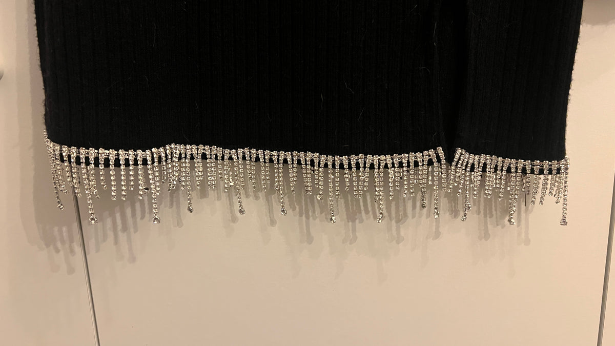Dress sparkling details