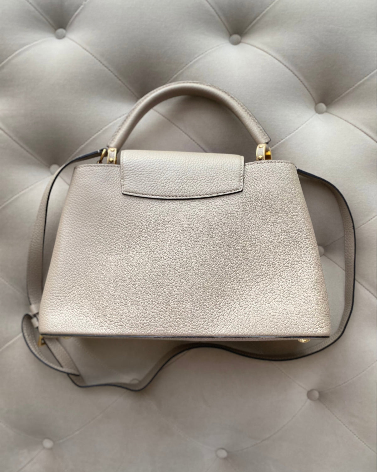 LOUIS VUITTON Galet Capucines Bag