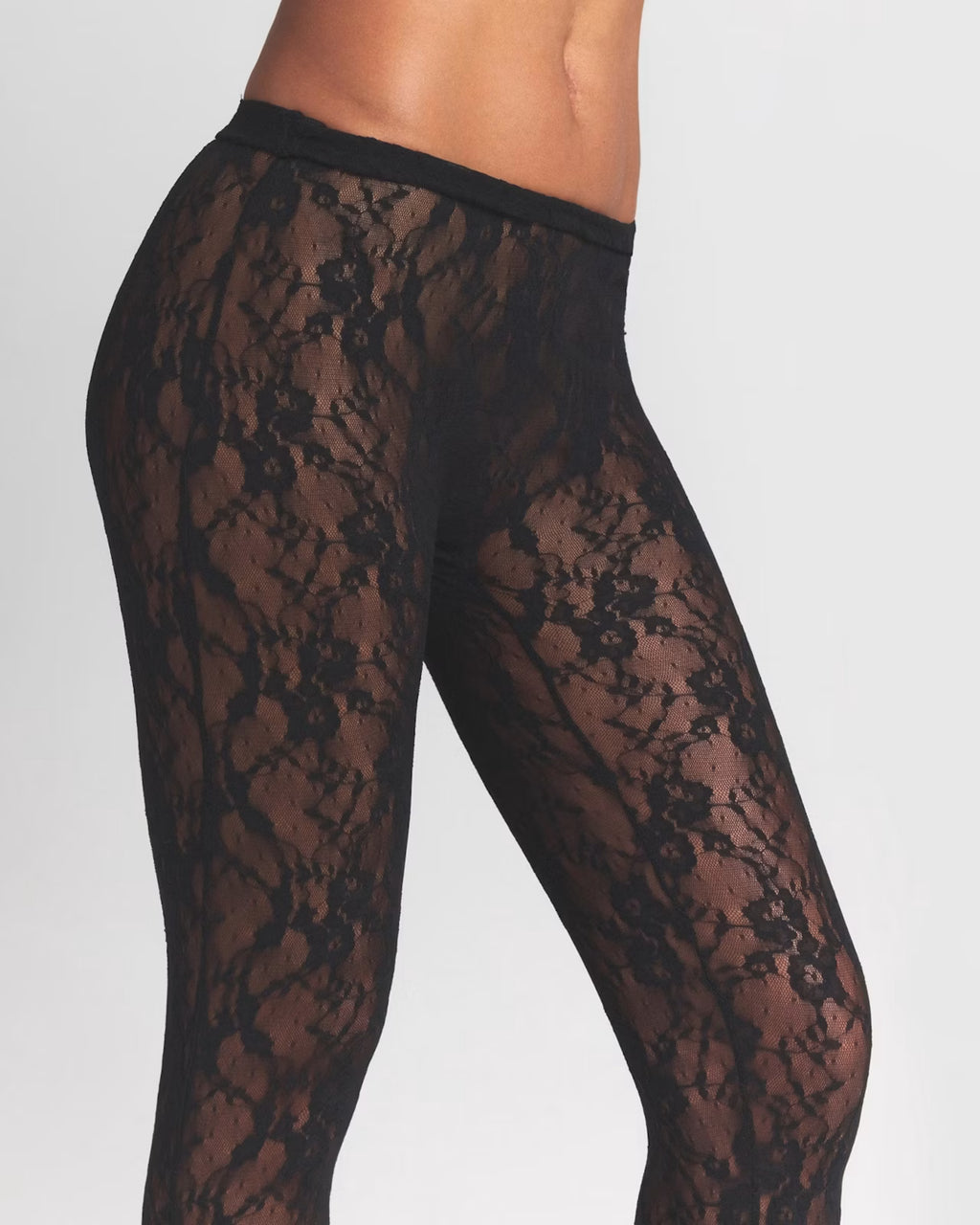 SKIMS Stretch Lace Stirrup Legging